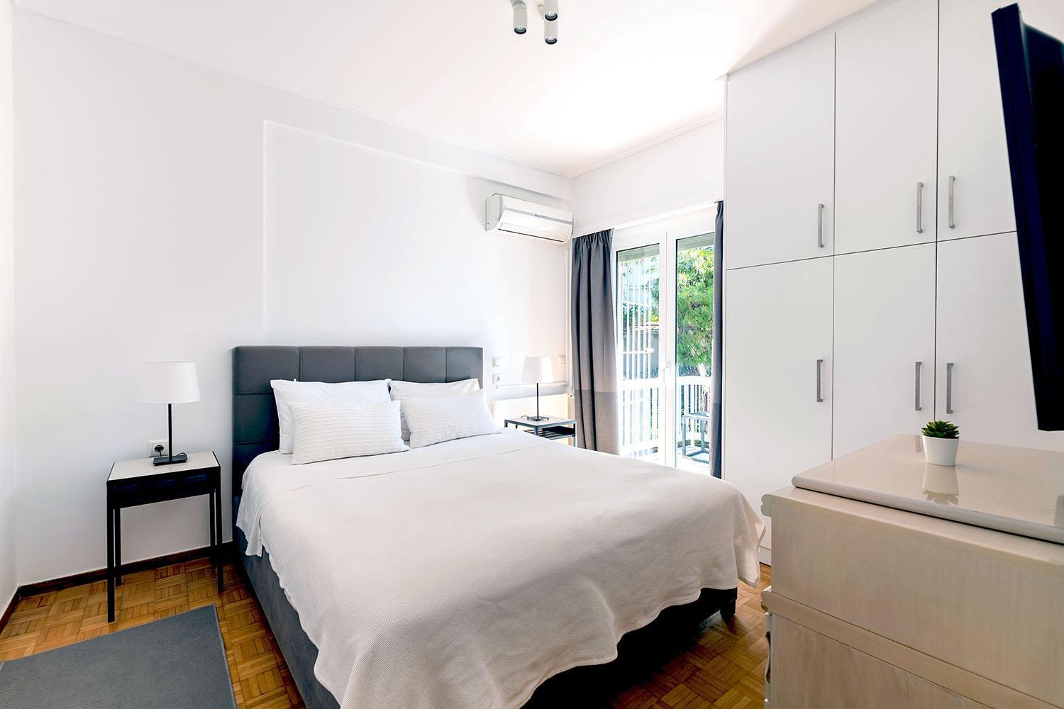 Boutique77 Luxury Apartment Афины Экстерьер фото